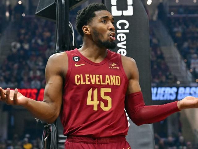 娱乐平台-爆砍71分之后接受药检 米切尔生涯之夜源自误判